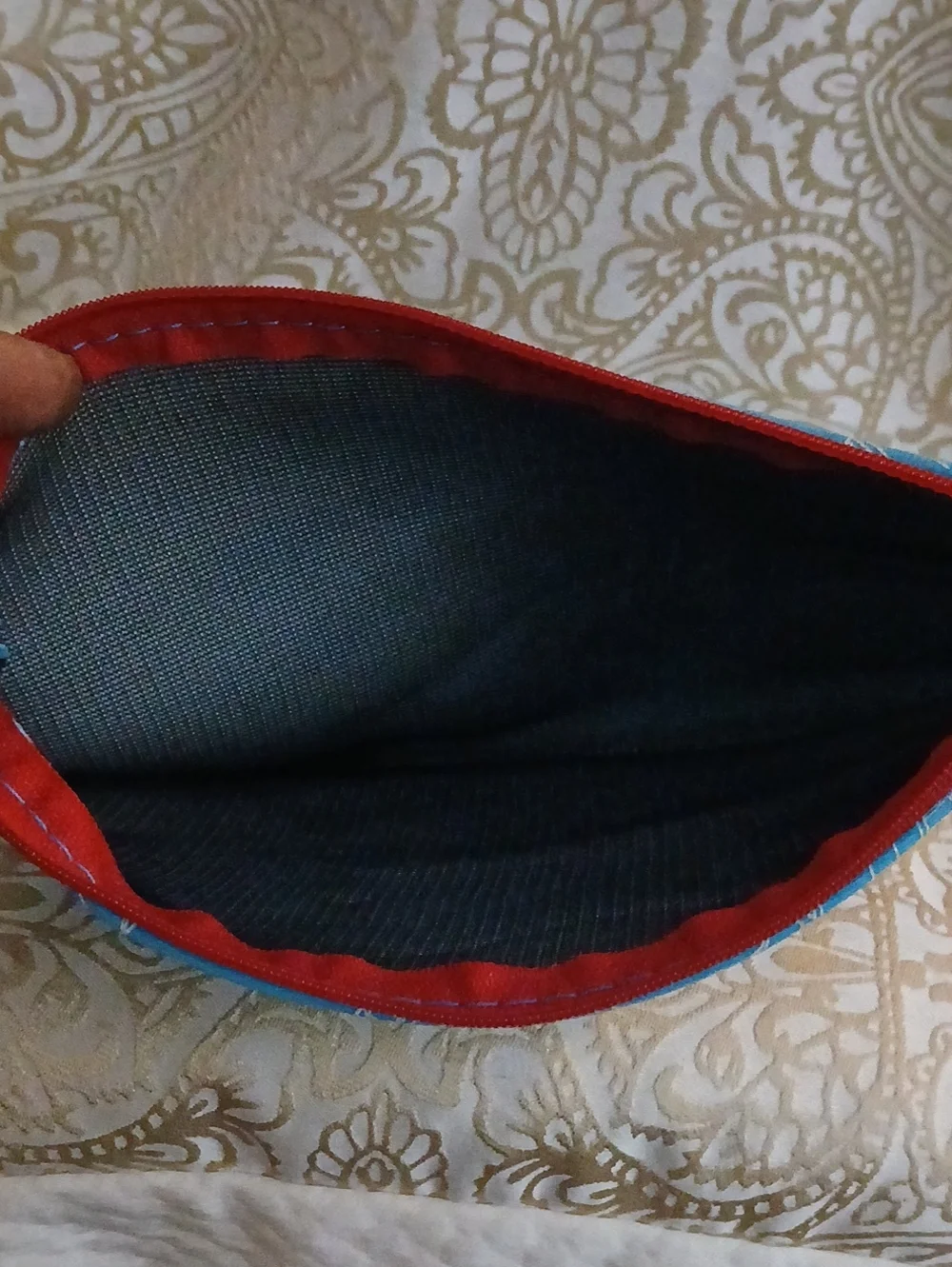 (4) Toiletry/Cosmtic Pouch Bundle